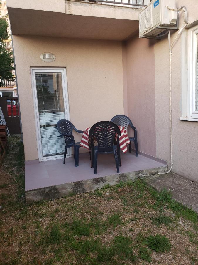 Apartments Petricevic Sutomore Exterior foto