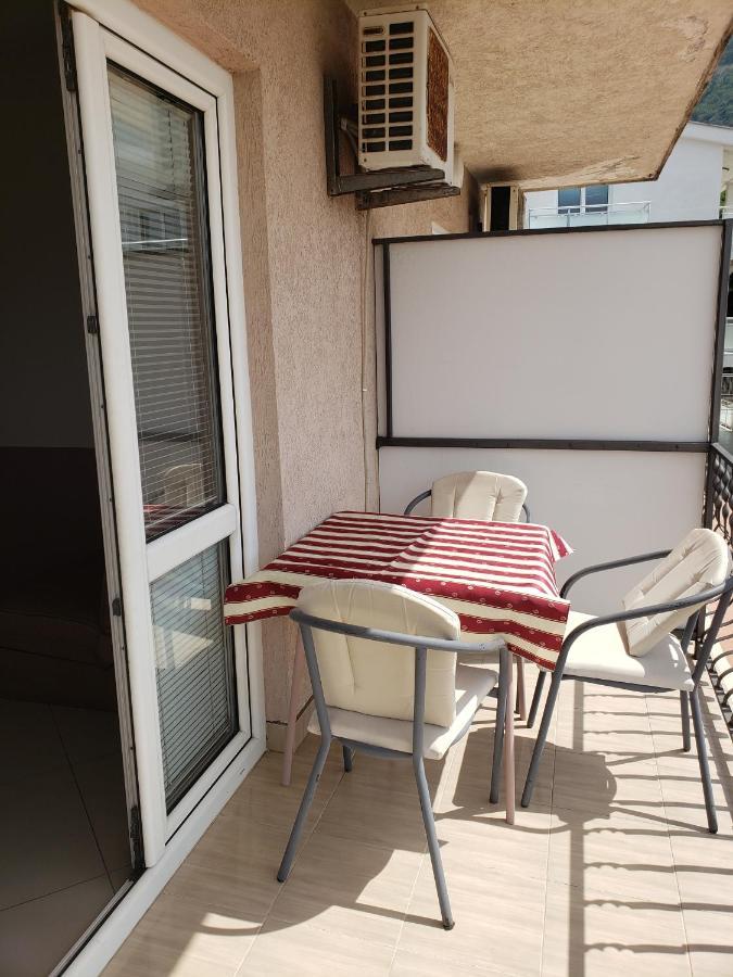 Apartments Petricevic Sutomore Exterior foto