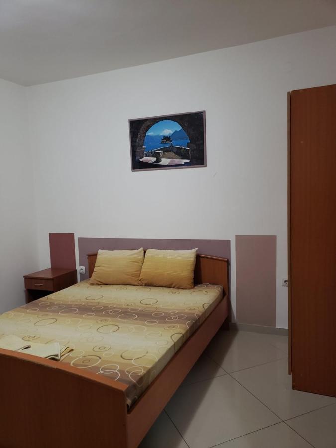 Apartments Petricevic Sutomore Exterior foto