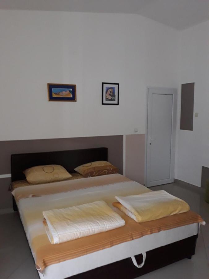 Apartments Petricevic Sutomore Exterior foto